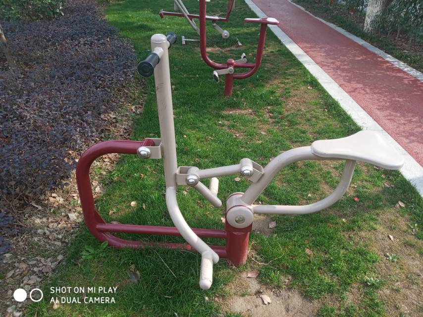 騎馬機
