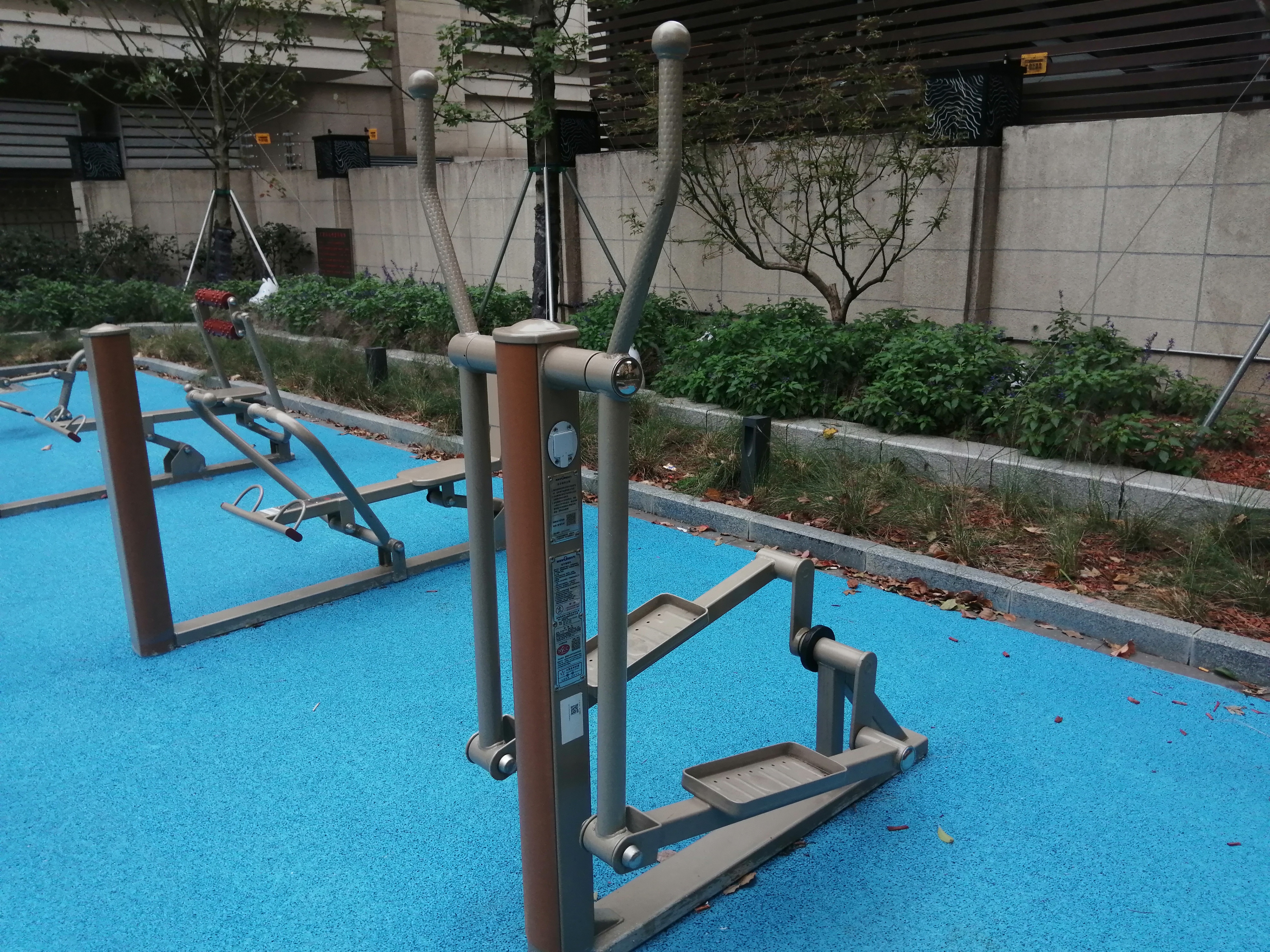 室外橢圓機