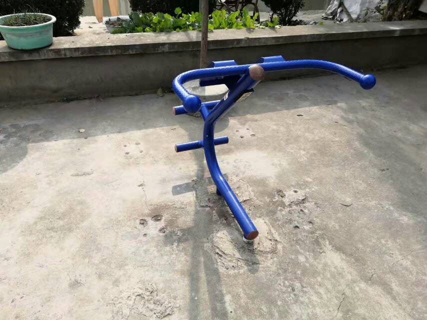 背肌訓練器