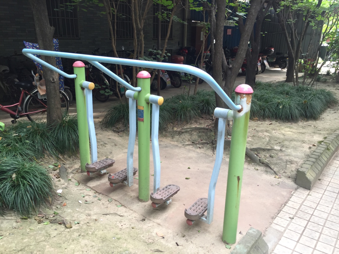 太空漫步器