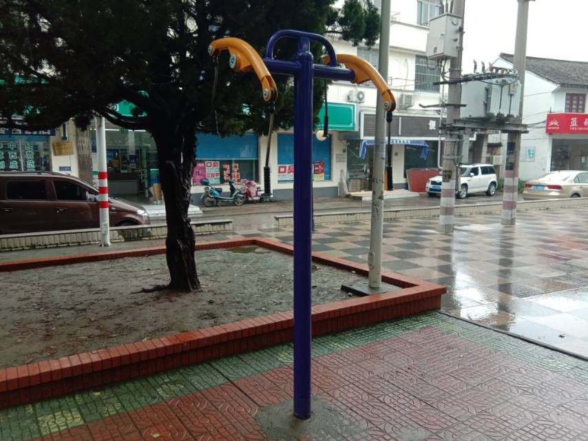 牽引器