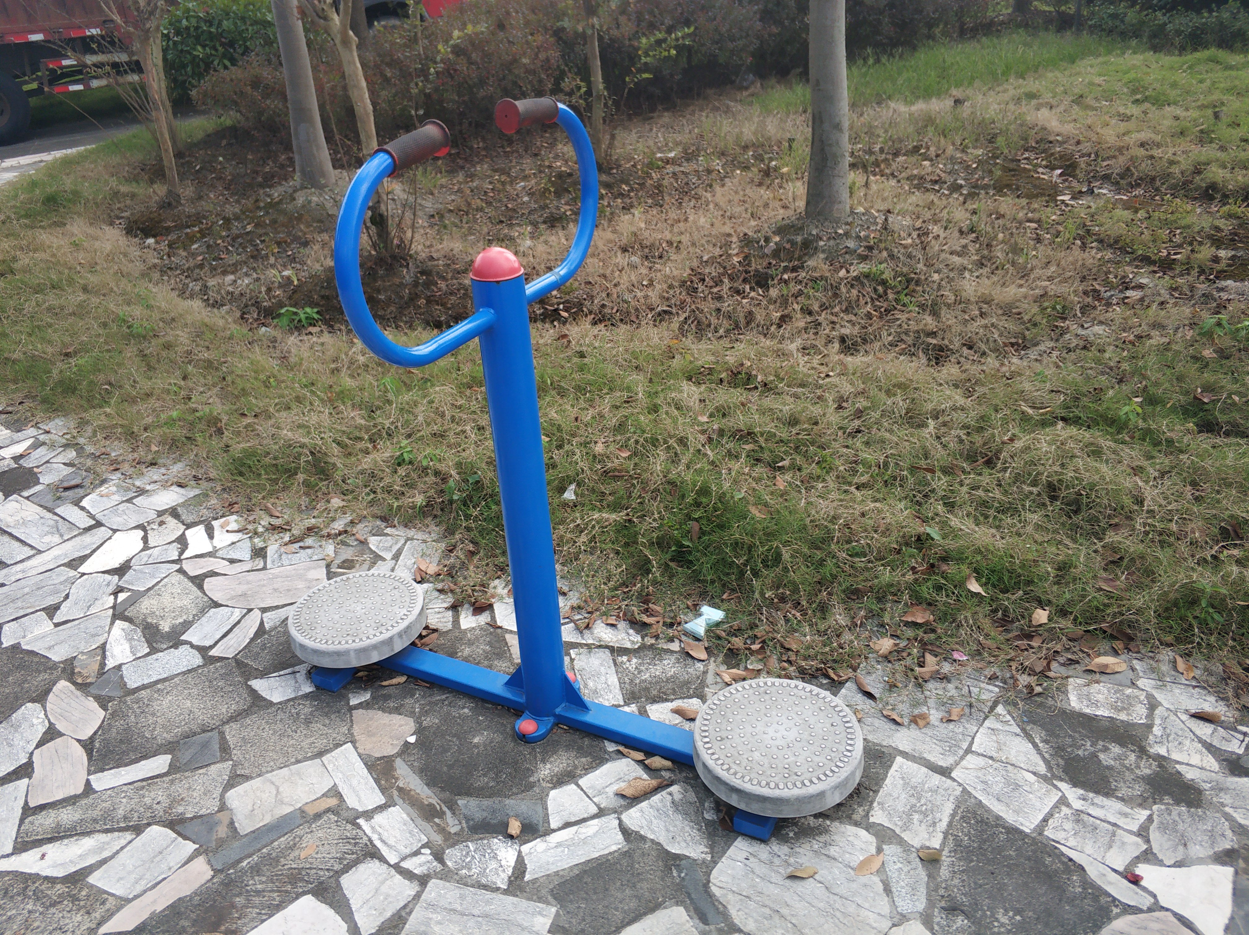 扭腰器