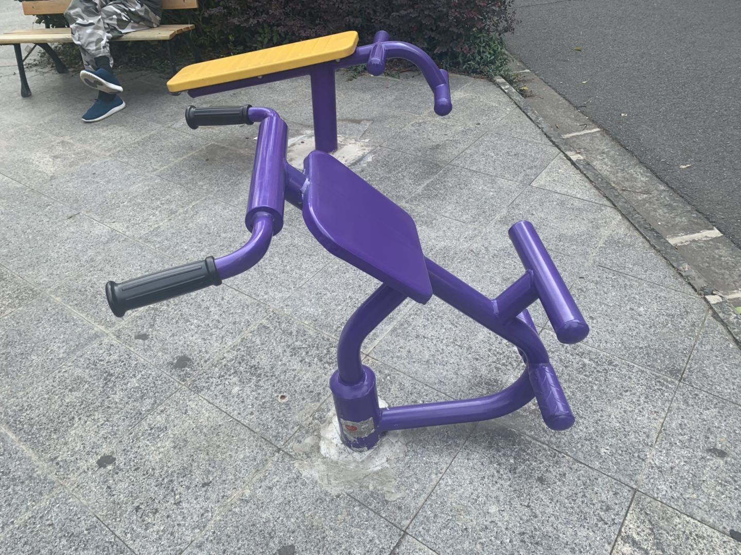 背肌訓練器