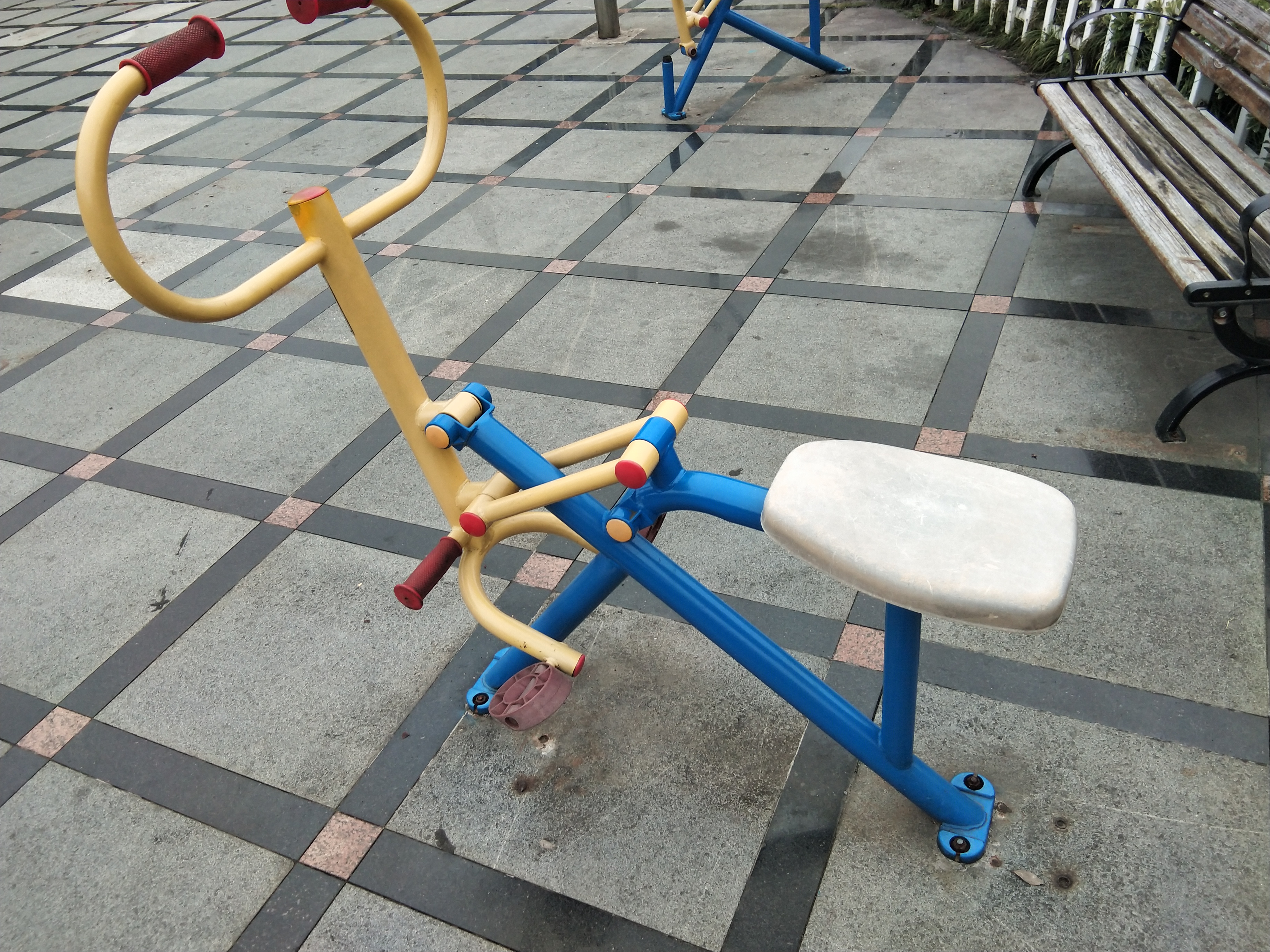 健騎器