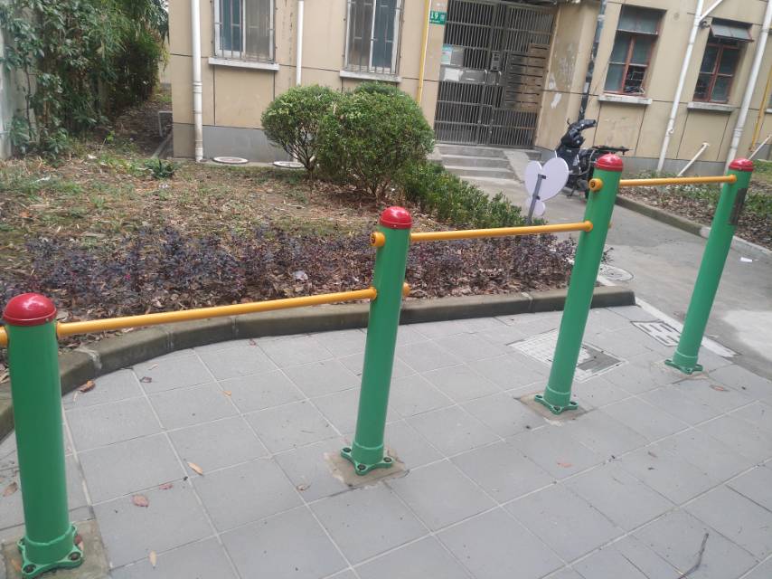 多聯壓腿架