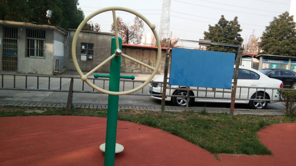 轉輪扭腰器