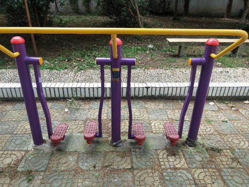 太空漫步器