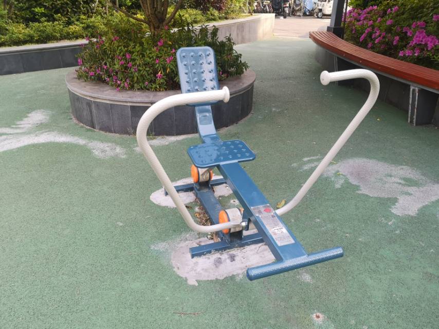 自重式劃船器