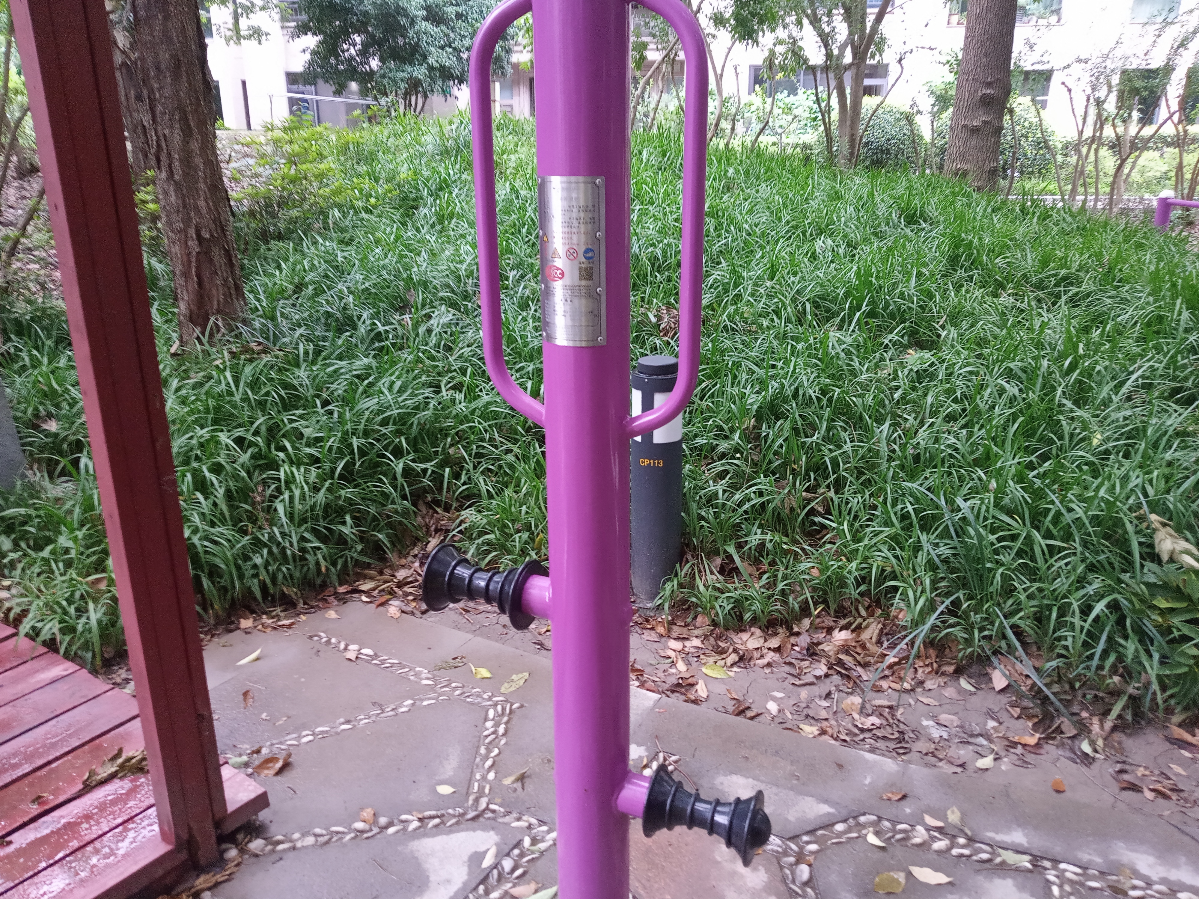 腿部按摩訓練器