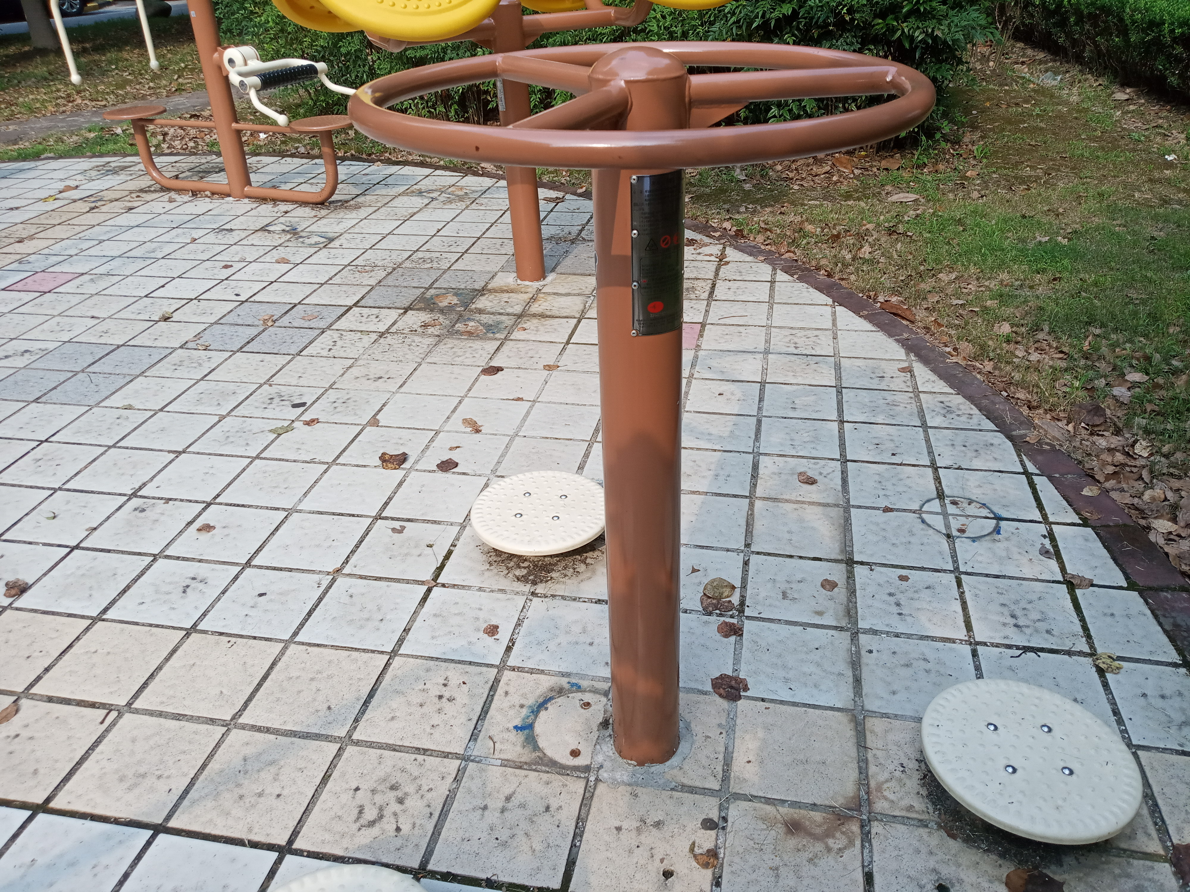扭腰器