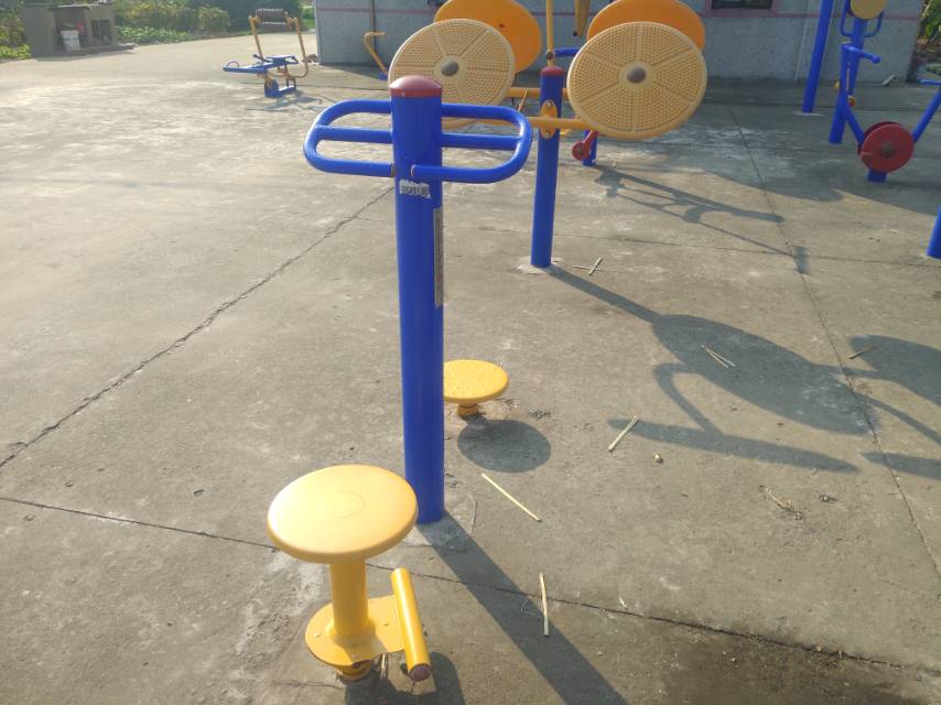 雙位扭腰器