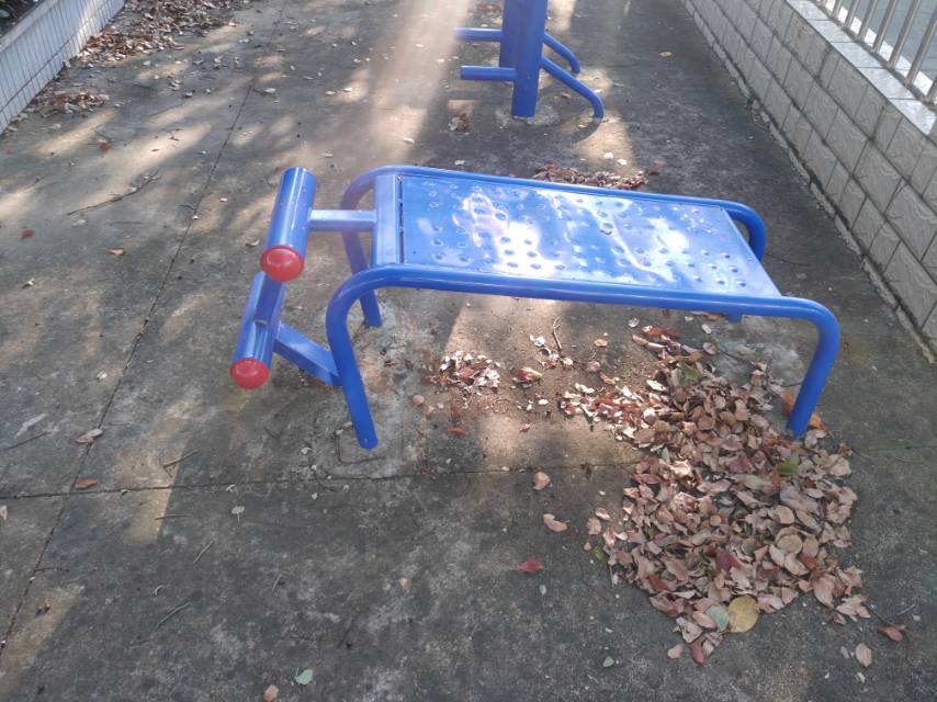 仰臥起坐板