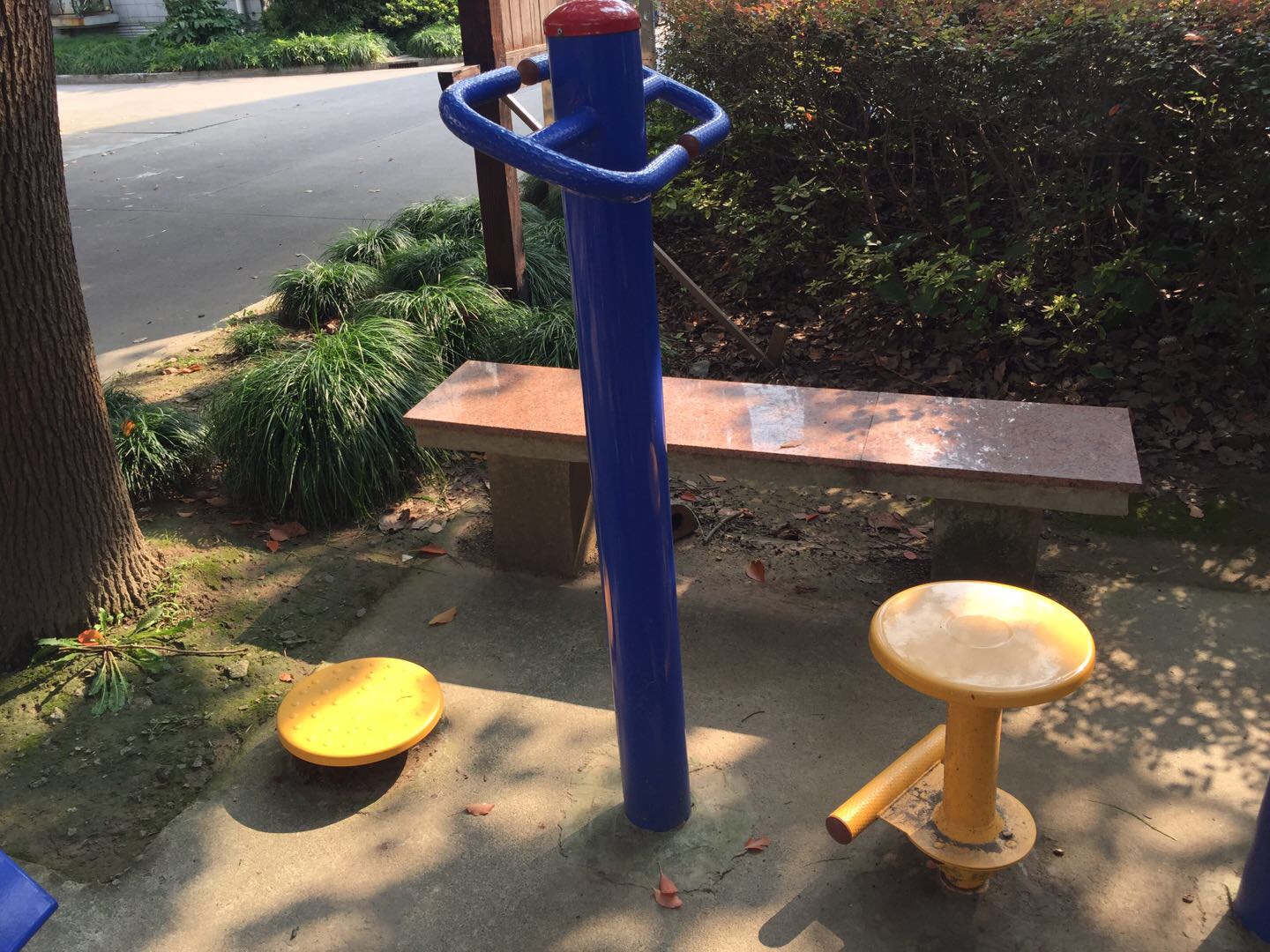 雙位扭腰器