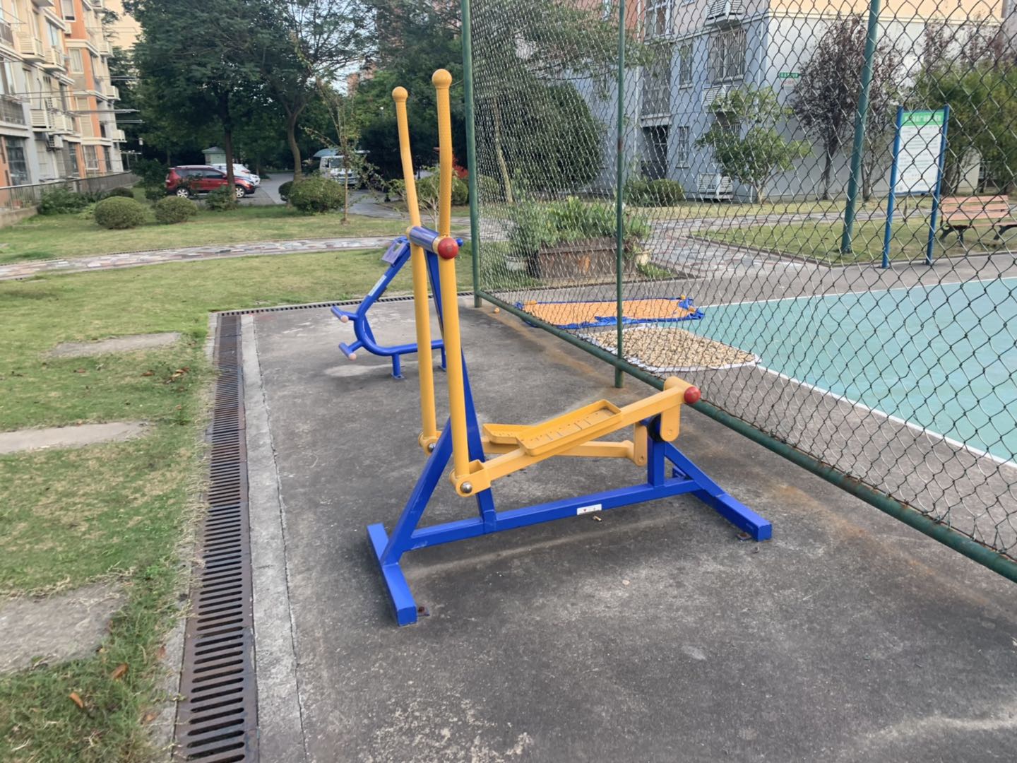 室外橢圓機