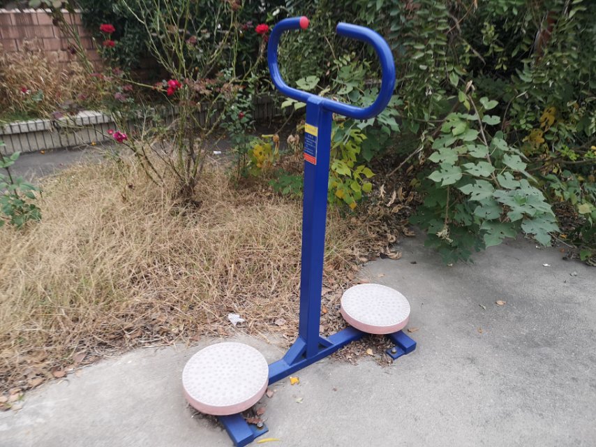扭腰器