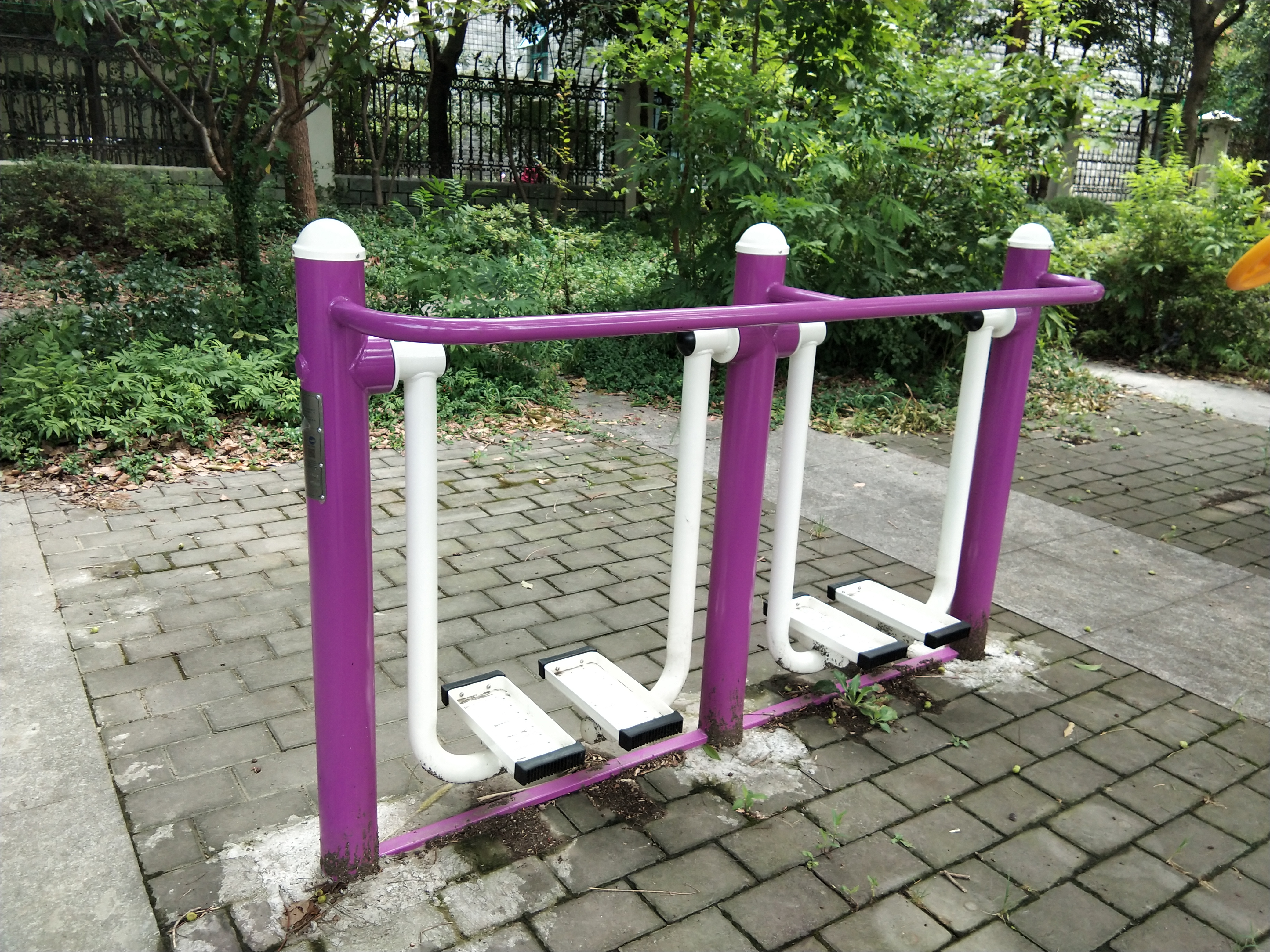 雙位漫步機