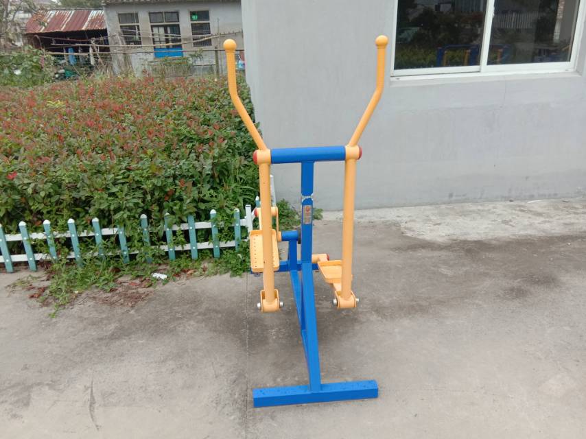 室外橢圓機