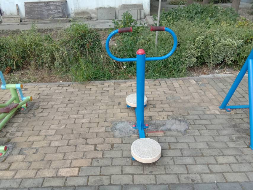 扭腰器