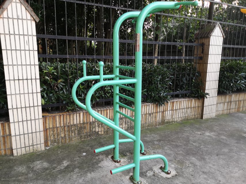 多功能鍛煉器