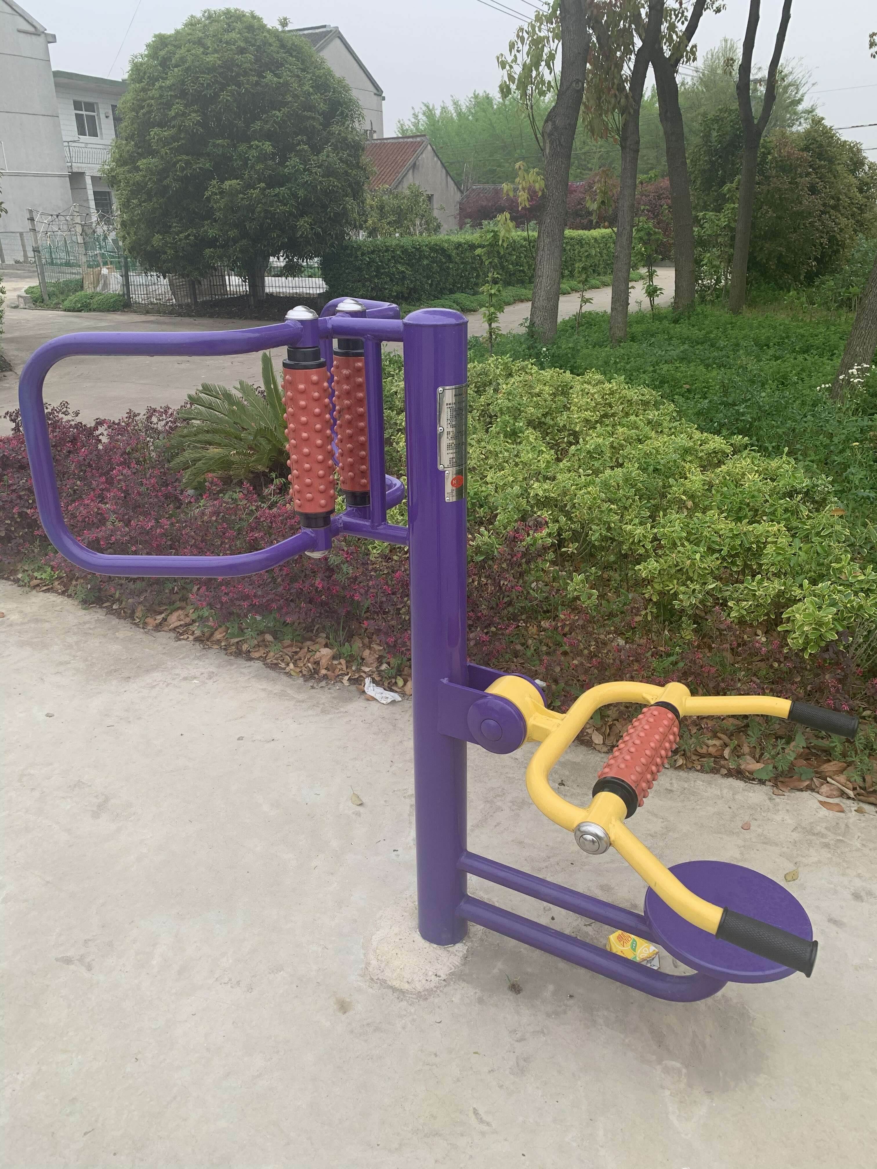 腰背按摩器
