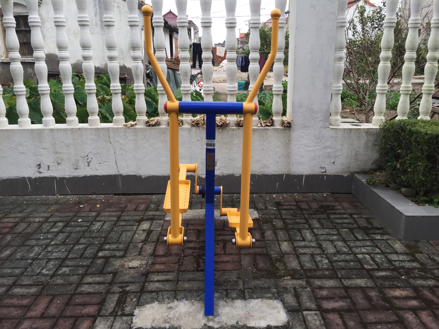 室外橢圓機