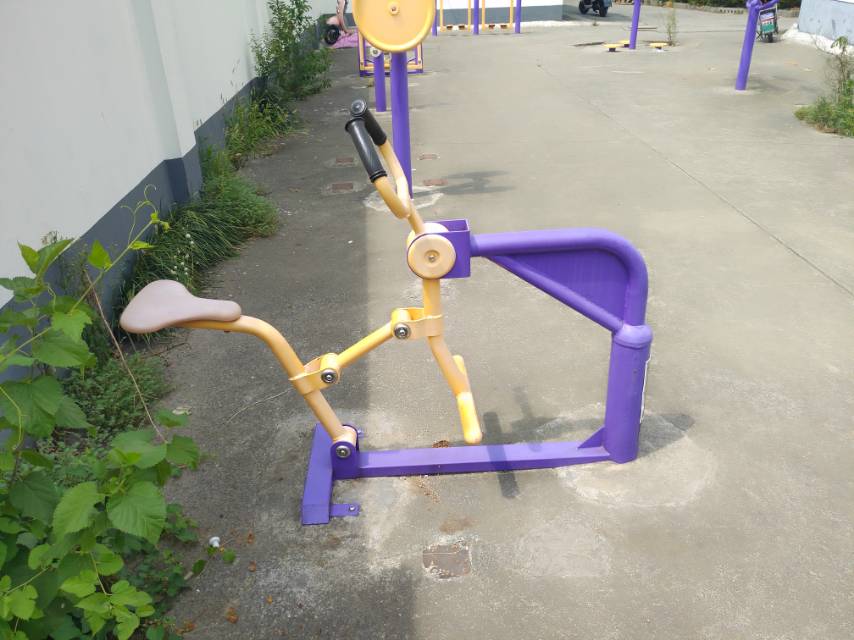 騎馬機(jī)