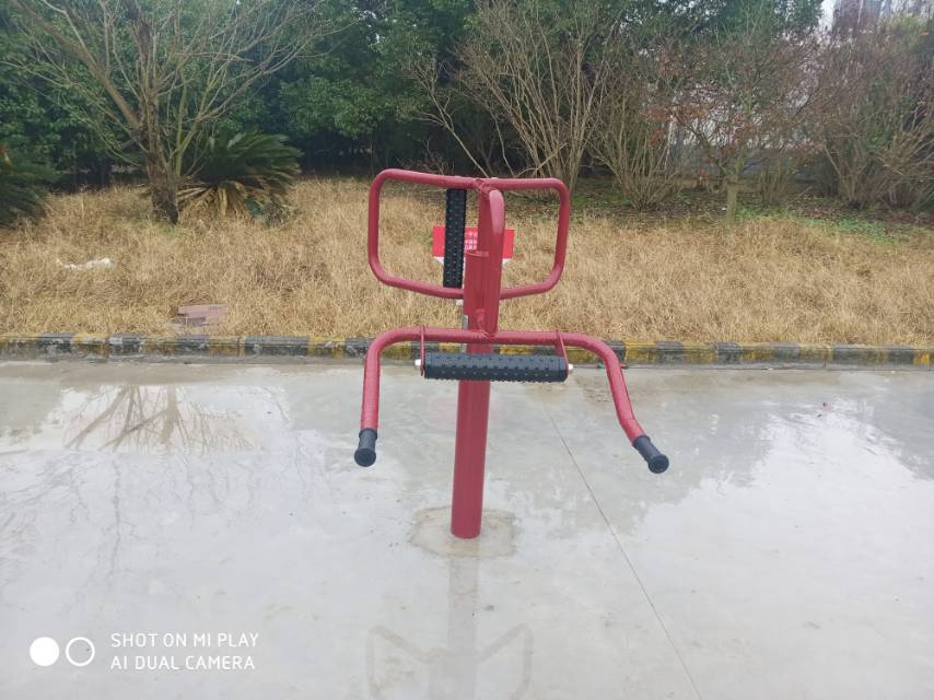 腰背按摩器