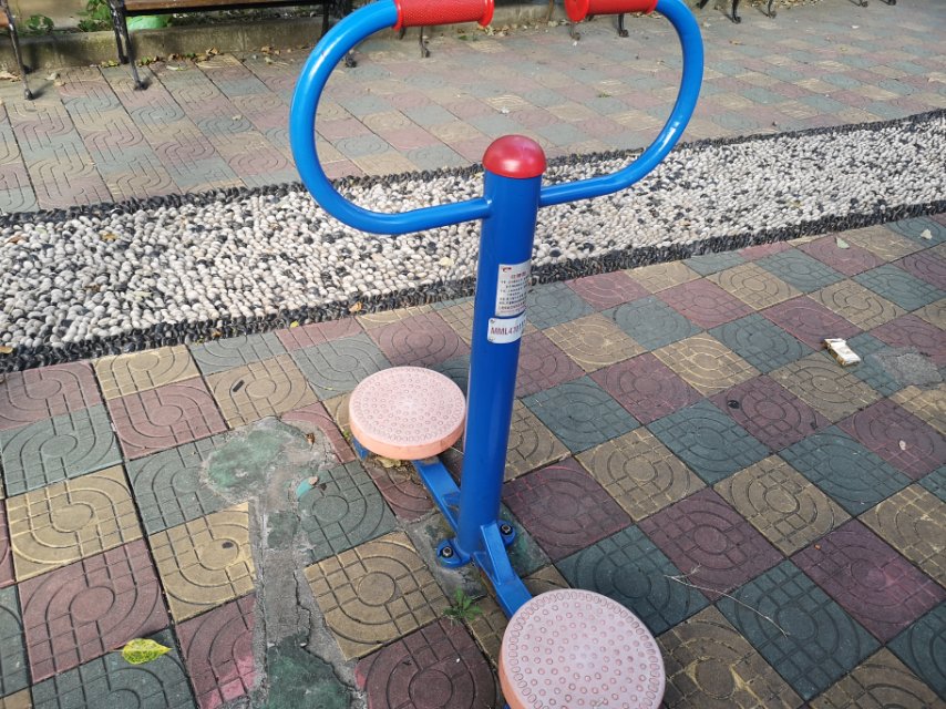 扭腰器