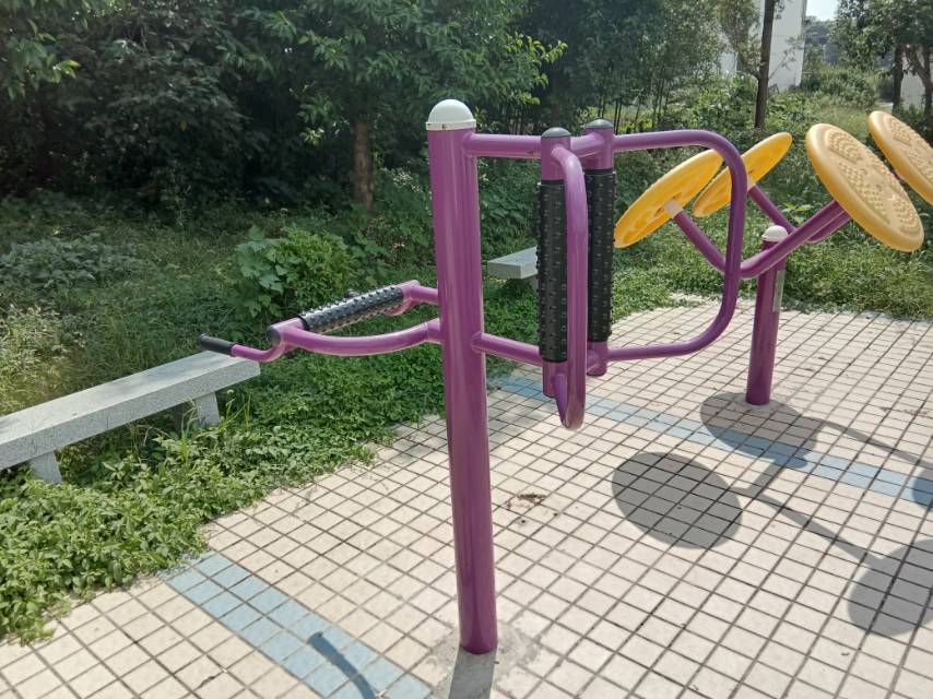 腰背按摩器