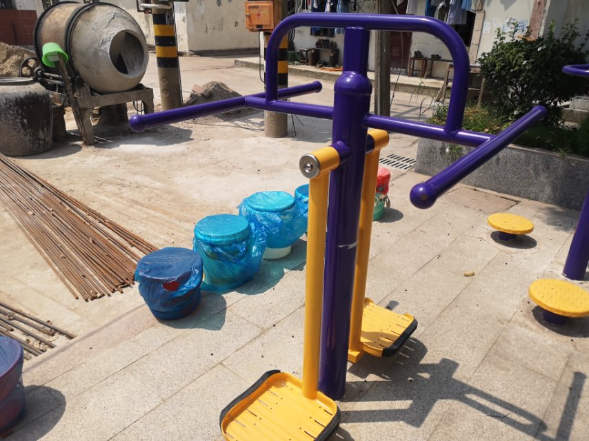 鐘擺器