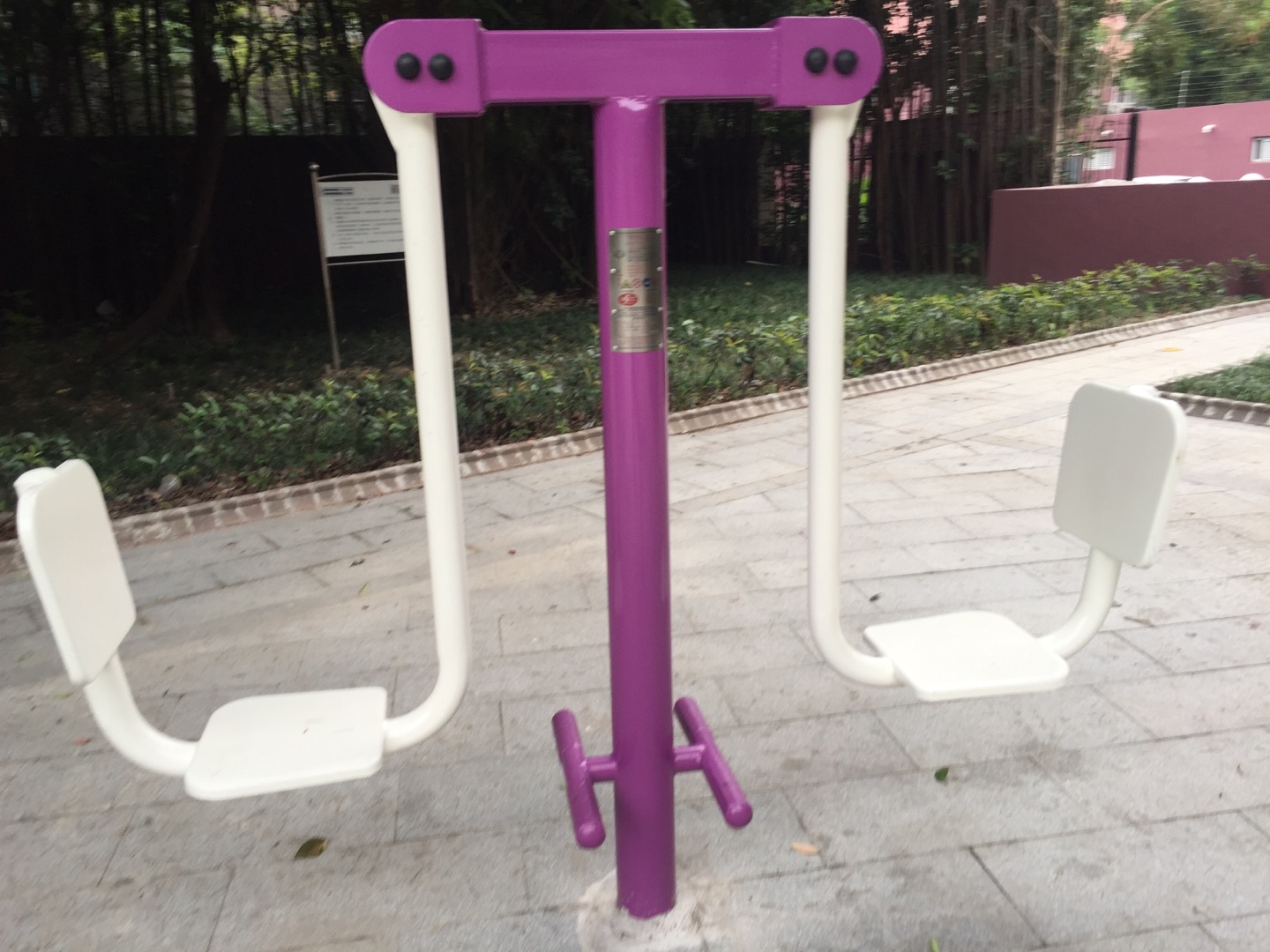 二位蹬力器