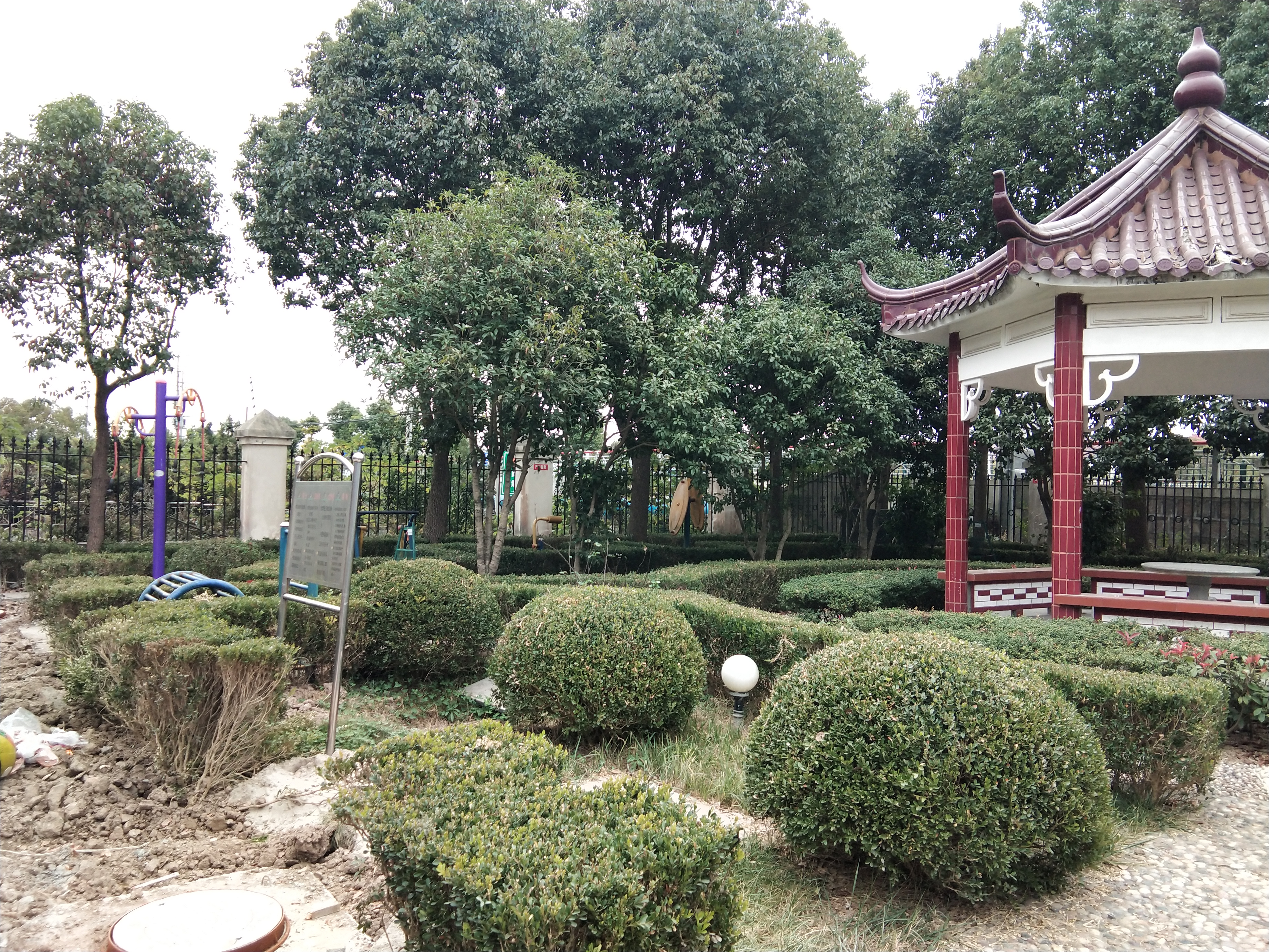坦直敬老院健身苑點