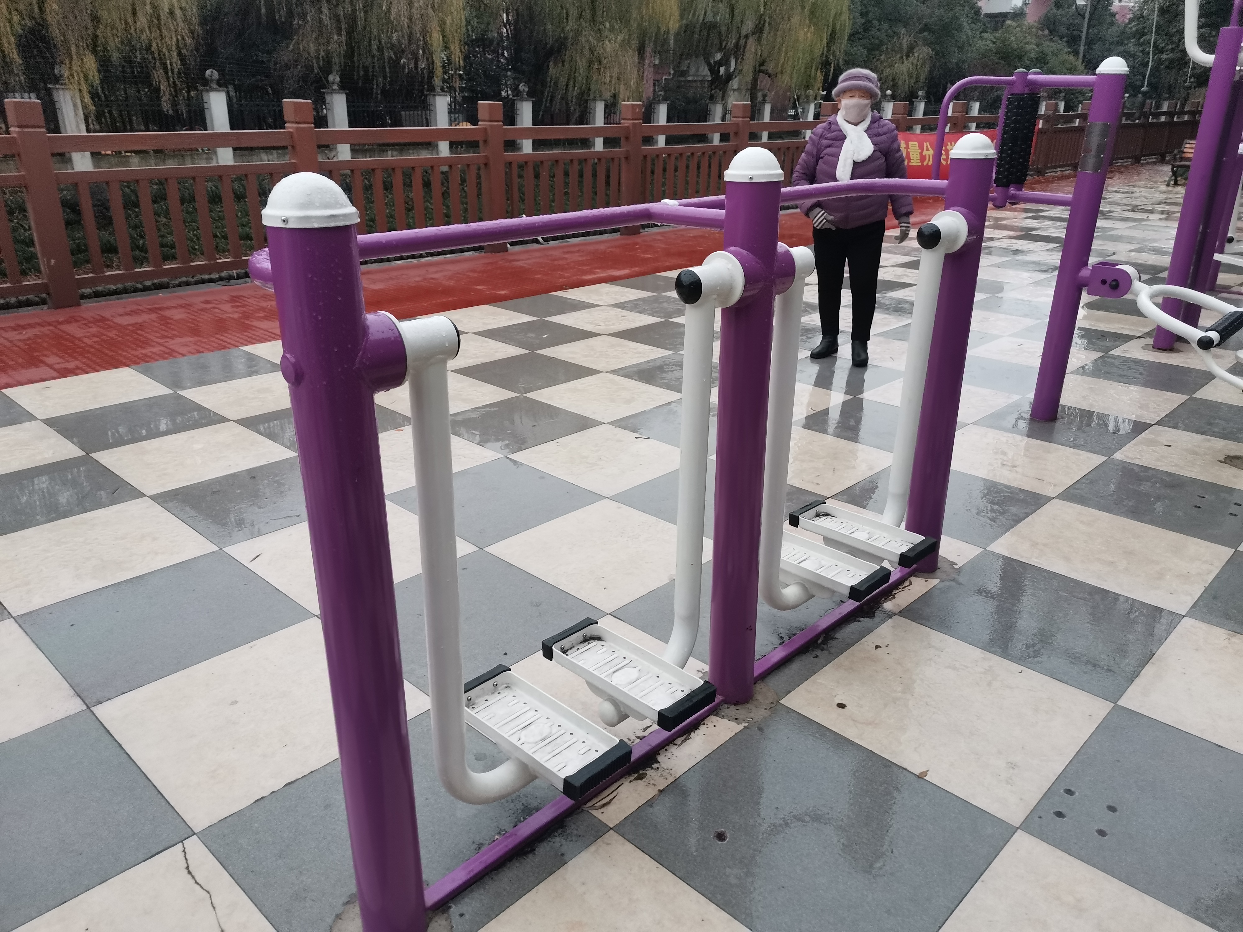 雙位漫步機