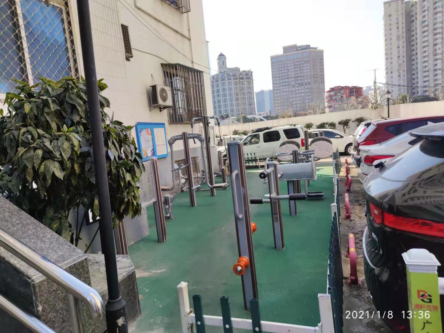 靜安區北站街道晉元居委健身點（ 晉元路88弄）