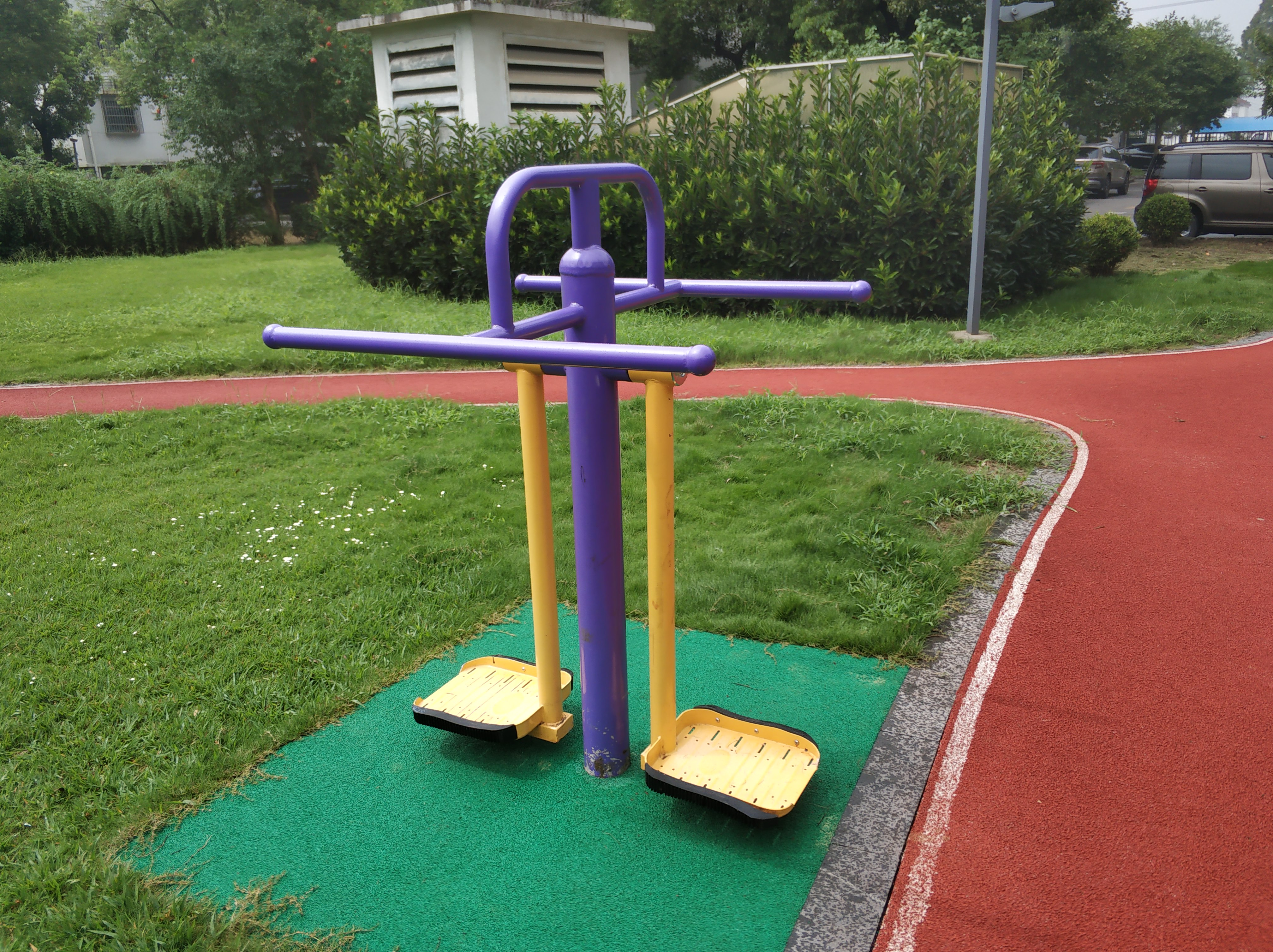 鐘擺器