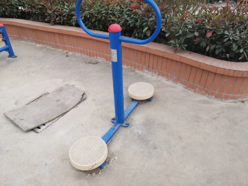 扭腰器