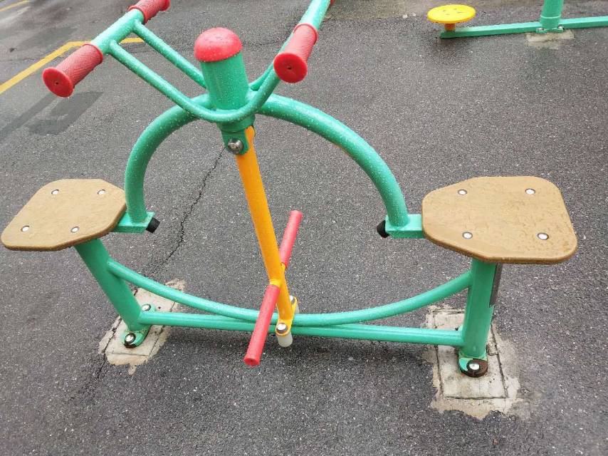下肢康復器