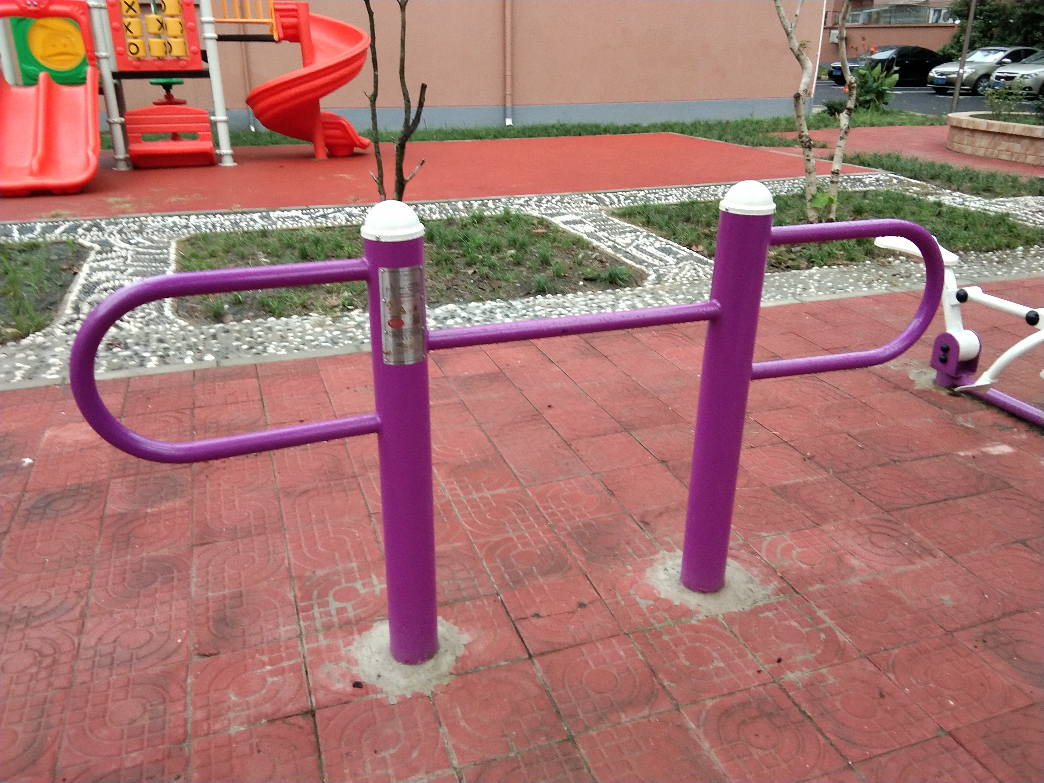 壓腿杠