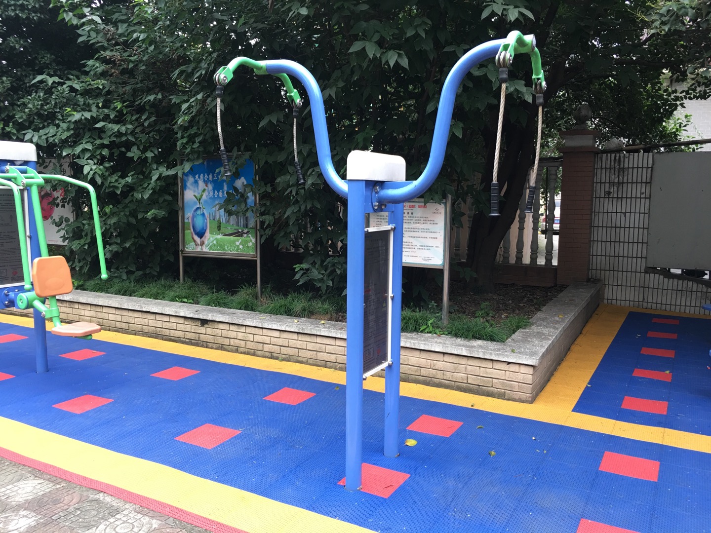 雙立柱牽引器