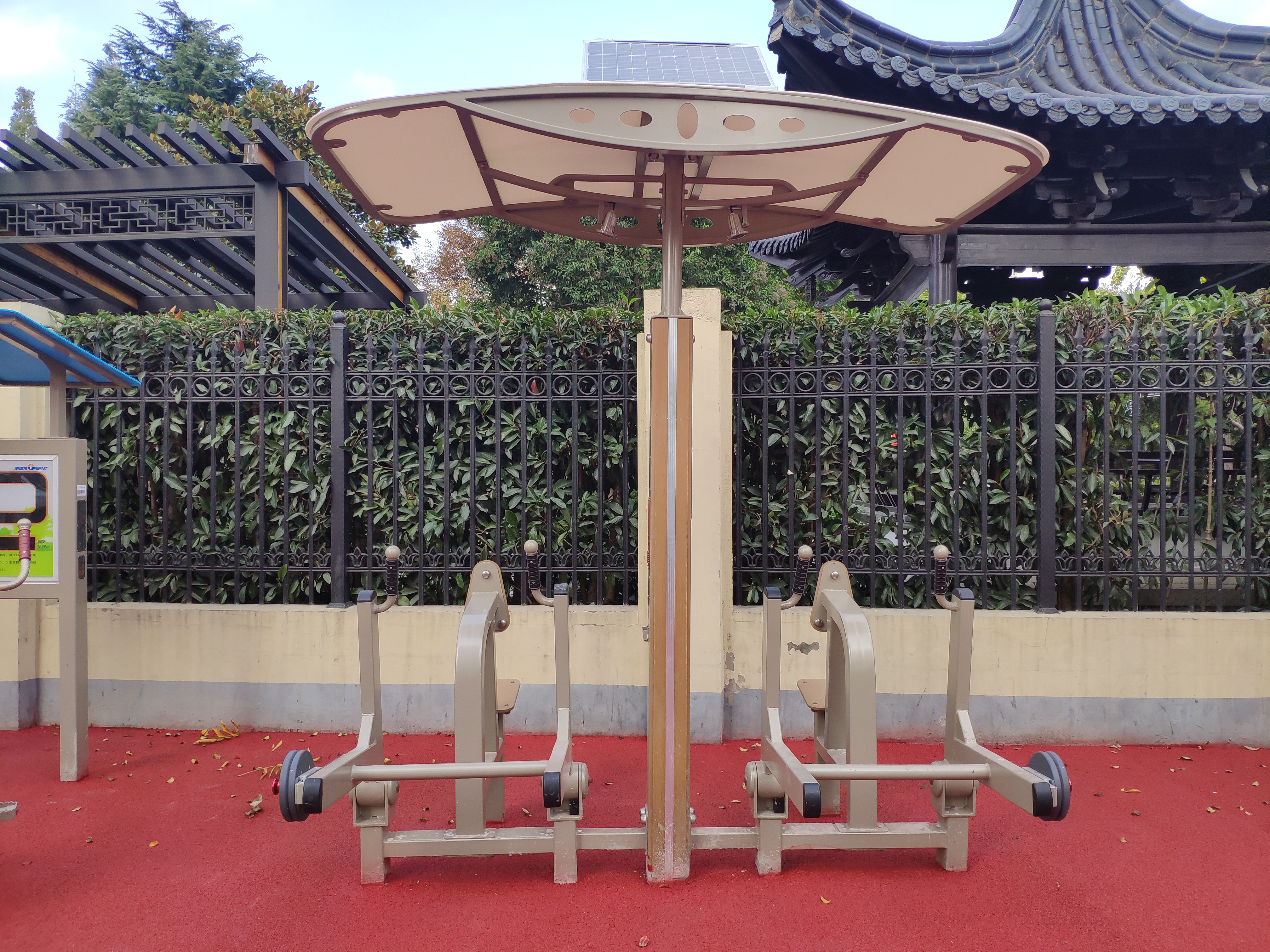 雙位劃船訓練器