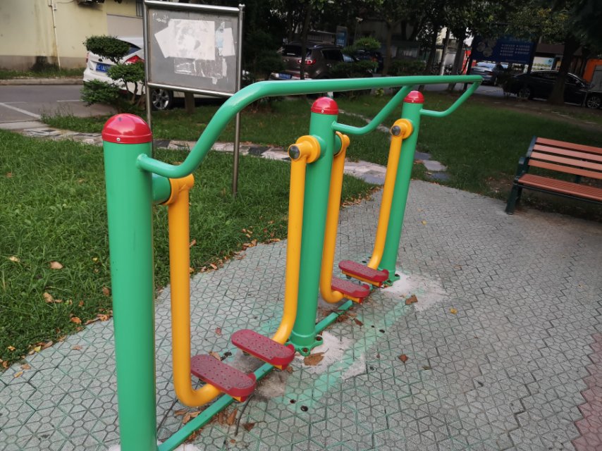兩聯漫步機