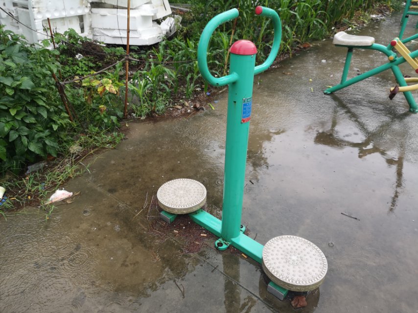 扭腰器
