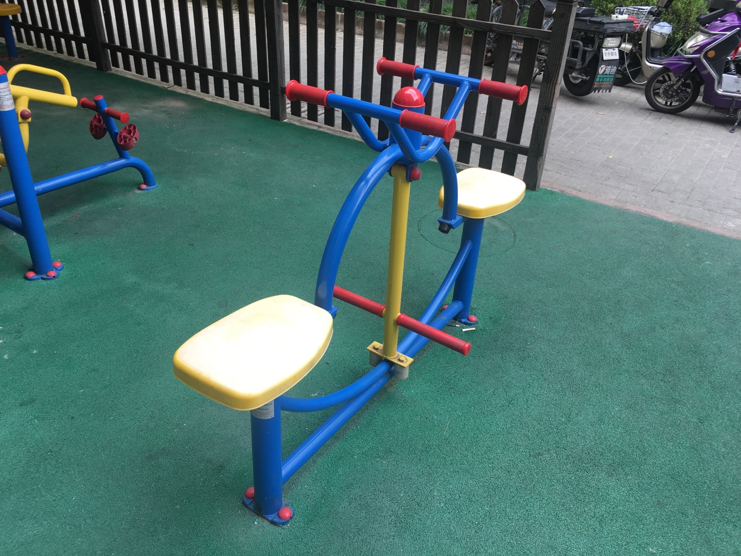 下肢康復器