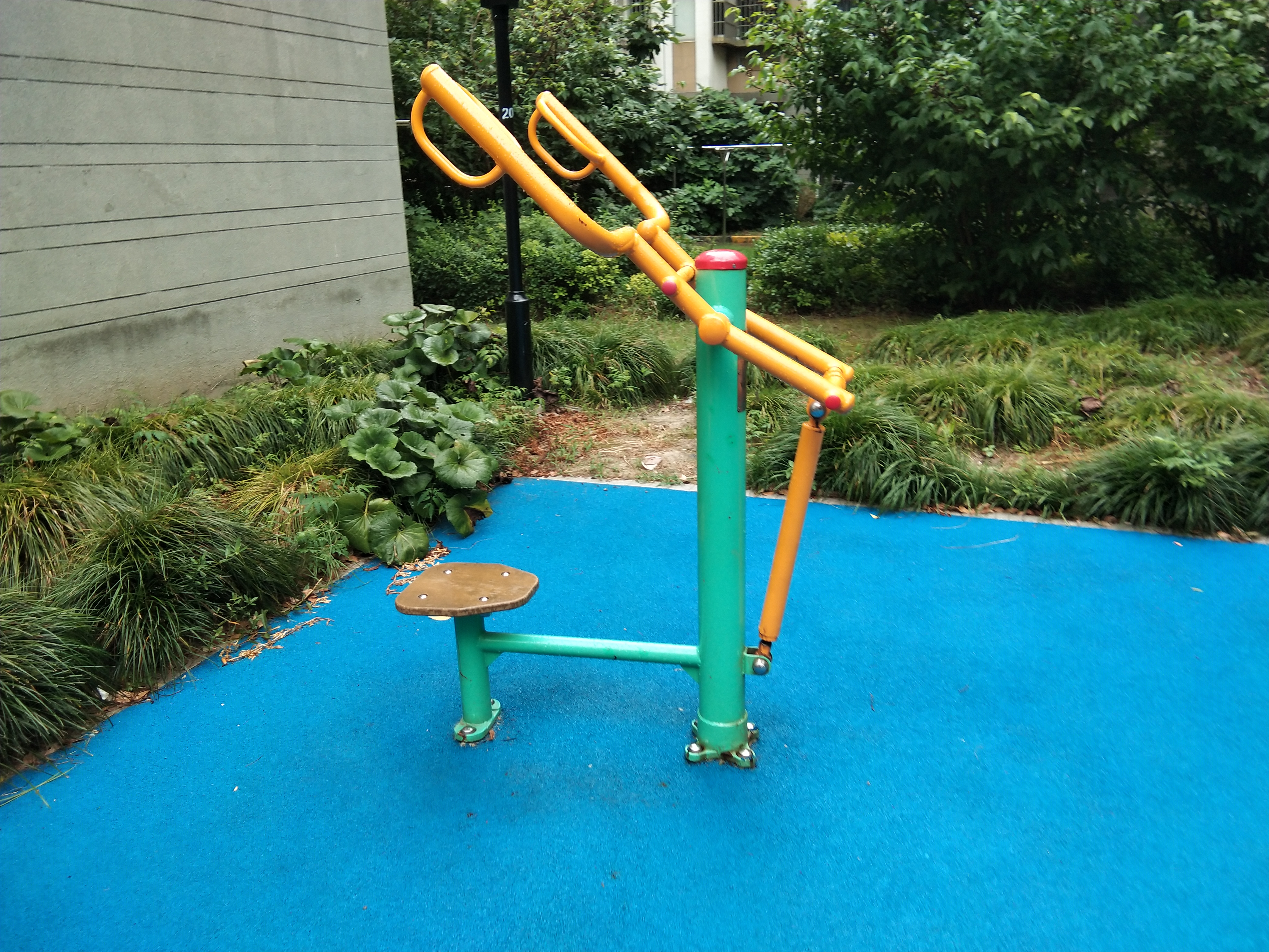 上肢鍛煉器