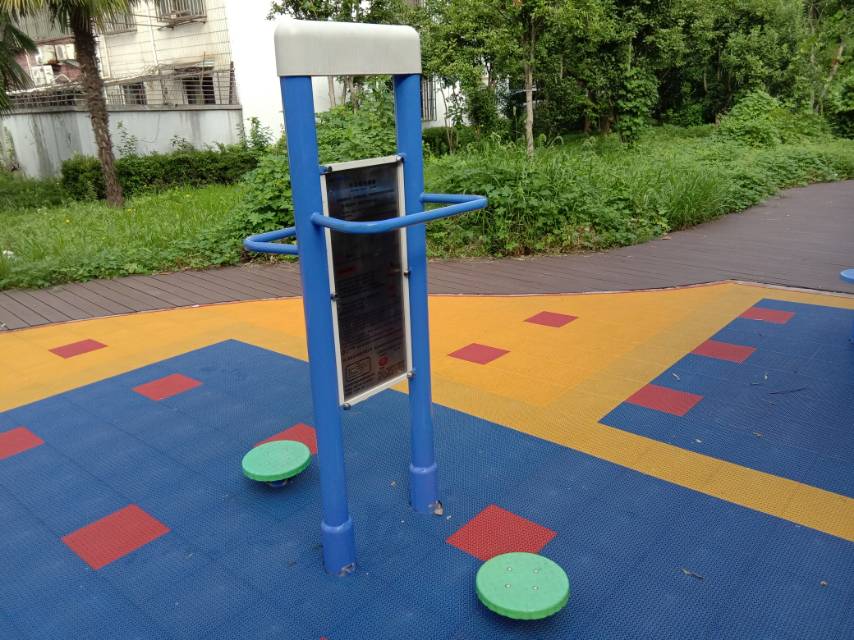 雙立柱扭腰器