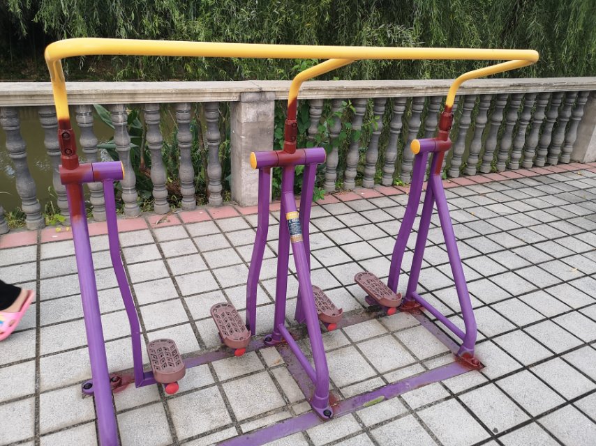太空漫步器