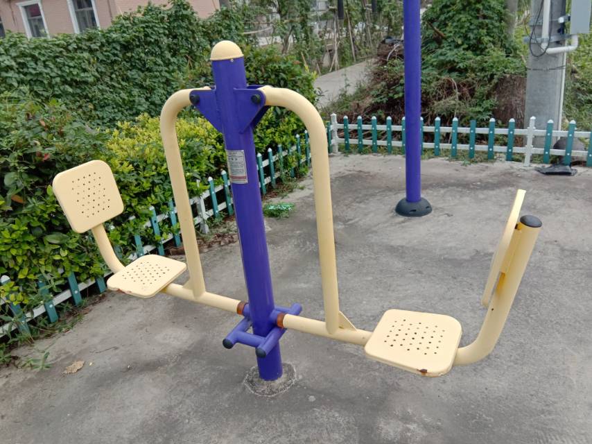 坐蹬器