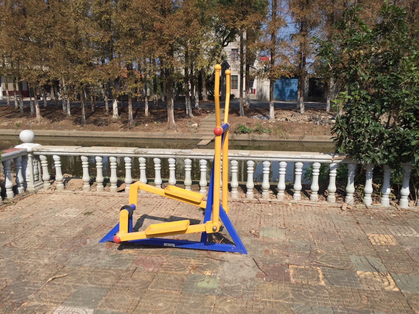 室外橢圓機