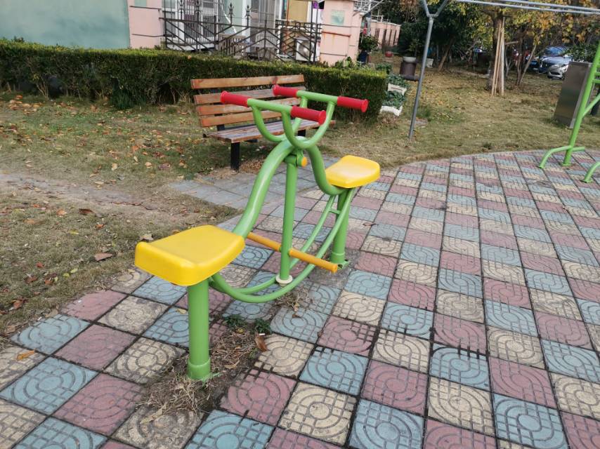 下肢康復器