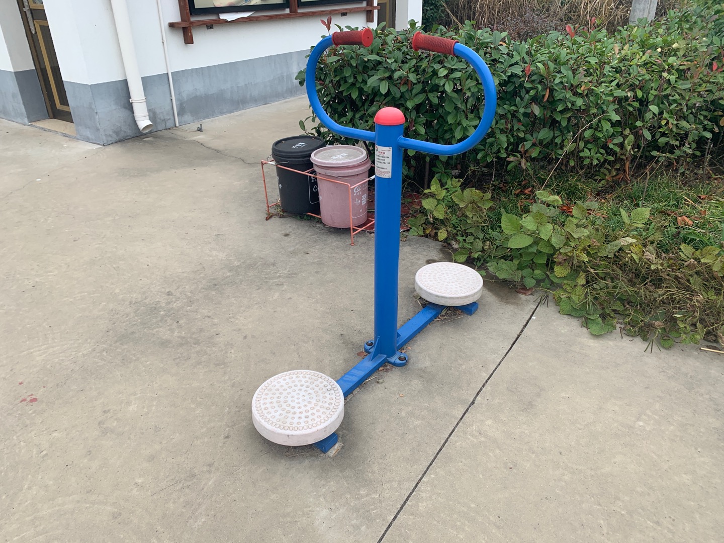 扭腰器